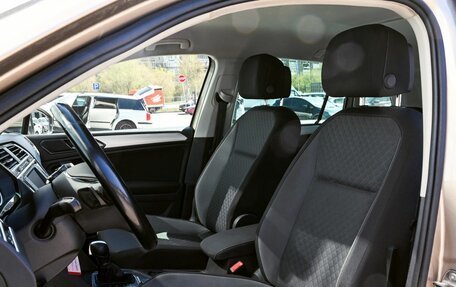 Volkswagen Tiguan II, 2017 год, 2 430 000 рублей, 16 фотография