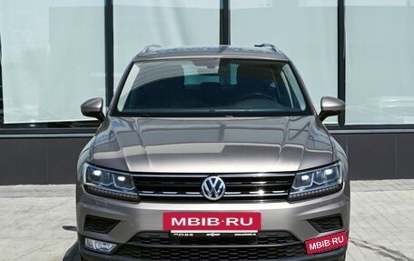 Volkswagen Tiguan II, 2017 год, 2 430 000 рублей, 8 фотография