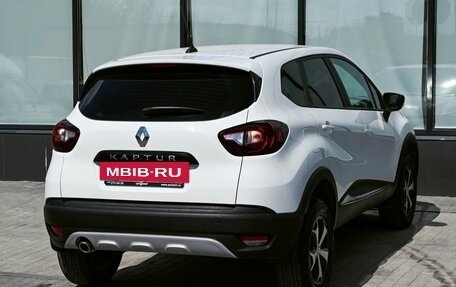 Renault Kaptur I рестайлинг, 2021 год, 1 890 000 рублей, 5 фотография