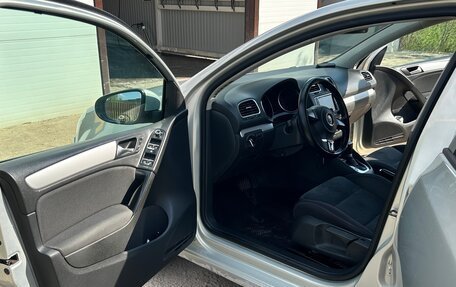 Volkswagen Golf VI, 2010 год, 840 000 рублей, 24 фотография