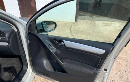 Volkswagen Golf VI, 2010 год, 840 000 рублей, 20 фотография
