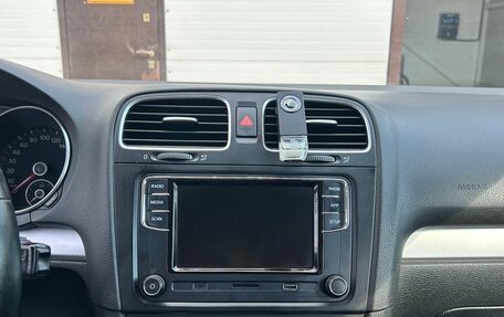 Volkswagen Golf VI, 2010 год, 840 000 рублей, 30 фотография