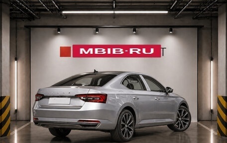 Skoda Superb III рестайлинг, 2026 год, 2 640 000 рублей, 5 фотография
