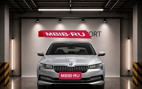 Skoda Superb III рестайлинг, 2026 год, 2 640 000 рублей, 2 фотография
