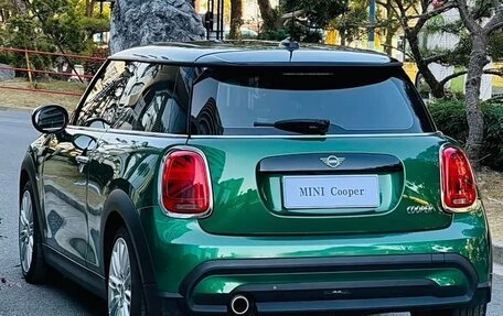 MINI Clubman, 2022 год, 2 410 000 рублей, 5 фотография