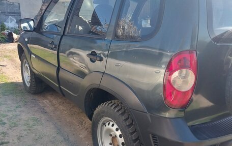 Chevrolet Niva I рестайлинг, 2012 год, 560 000 рублей, 7 фотография