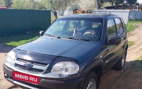 Chevrolet Niva I рестайлинг, 2012 год, 560 000 рублей, 2 фотография