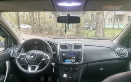 Renault Logan II, 2019 год, 550 000 рублей, 10 фотография