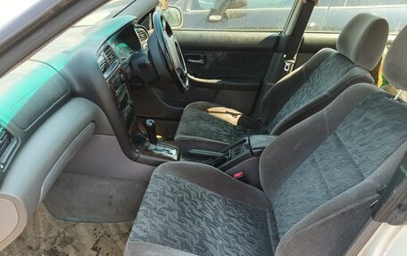 Subaru Legacy III, 2000 год, 150 000 рублей, 8 фотография