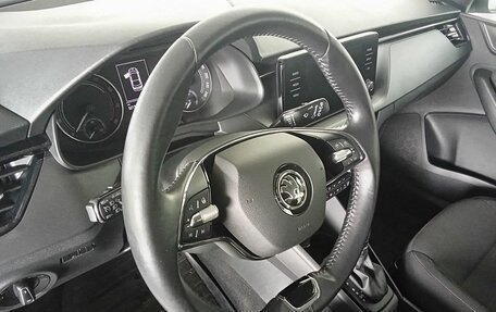 Skoda Rapid II, 2020 год, 1 750 000 рублей, 12 фотография