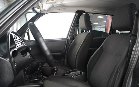 Chevrolet Niva I рестайлинг, 2016 год, 740 000 рублей, 8 фотография