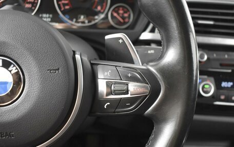 BMW 3 серия, 2017 год, 2 591 900 рублей, 15 фотография