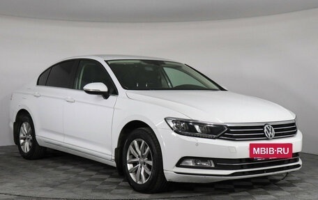 Volkswagen Passat B8 рестайлинг, 2016 год, 1 679 000 рублей, 3 фотография