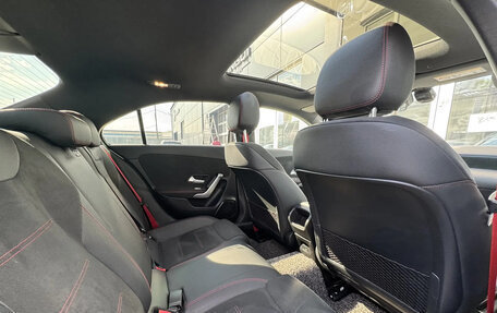 Mercedes-Benz A-Класс AMG, 2021 год, 3 990 000 рублей, 10 фотография