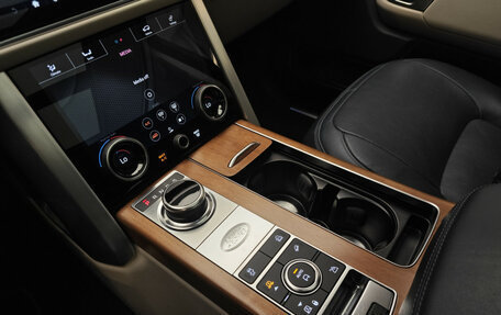 Land Rover Range Rover IV рестайлинг, 2021 год, 9 190 000 рублей, 14 фотография