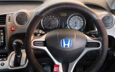 Honda Stream II, 2011 год, 1 149 000 рублей, 12 фотография