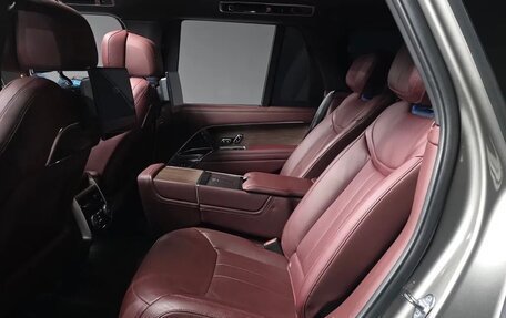 Land Rover Range Rover IV рестайлинг, 2023 год, 14 990 000 рублей, 26 фотография