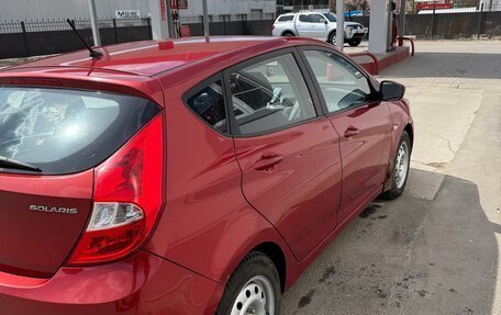 Hyundai Solaris II рестайлинг, 2012 год, 590 000 рублей, 5 фотография
