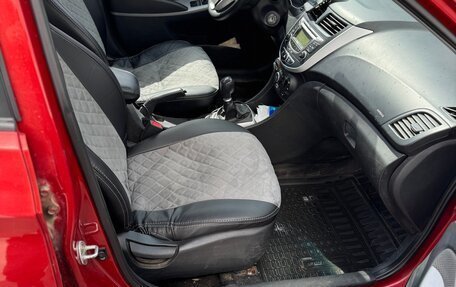 Hyundai Solaris II рестайлинг, 2012 год, 590 000 рублей, 6 фотография