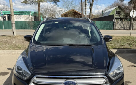 Ford Kuga III, 2019 год, 2 200 000 рублей, 2 фотография