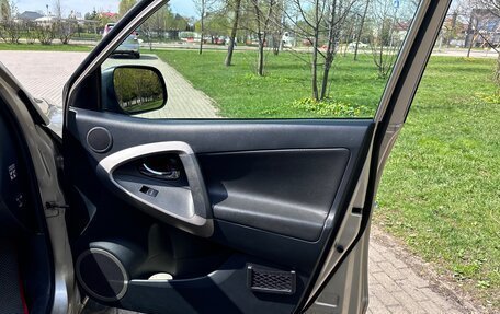 Toyota RAV4, 2006 год, 830 000 рублей, 13 фотография