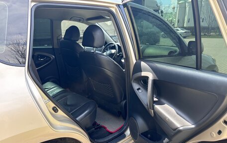 Toyota RAV4, 2006 год, 830 000 рублей, 14 фотография