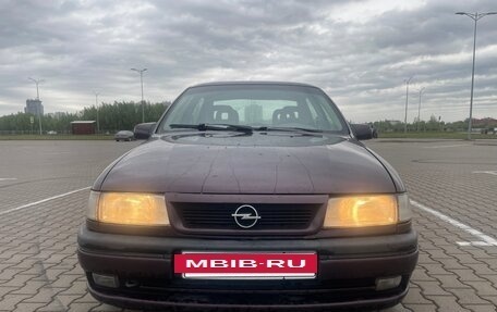Opel Vectra A, 1989 год, 150 000 рублей, 2 фотография
