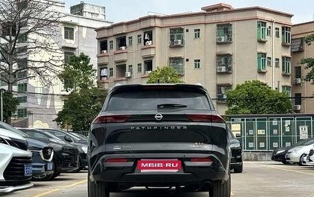 Nissan Pathfinder, 2024 год, 4 901 000 рублей, 4 фотография