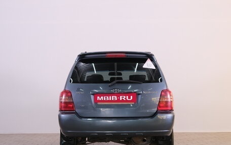 Toyota Highlander III, 2002 год, 1 099 000 рублей, 6 фотография