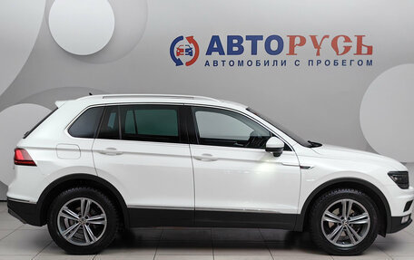 Volkswagen Tiguan II, 2017 год, 2 475 000 рублей, 5 фотография