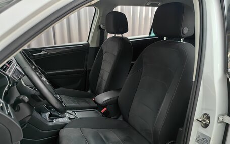 Volkswagen Tiguan II, 2017 год, 2 475 000 рублей, 6 фотография