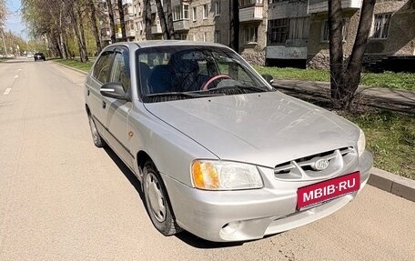 Hyundai Accent II, 2001 год, 195 000 рублей, 1 фотография