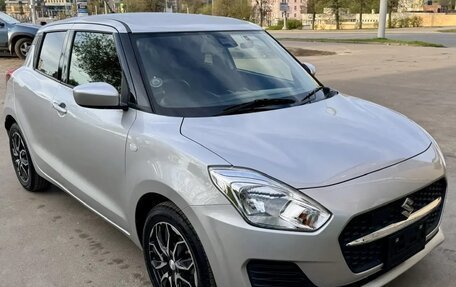 Suzuki Swift V, 2022 год, 1 150 000 рублей, 1 фотография