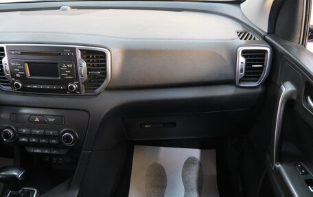 KIA Sportage IV рестайлинг, 2016 год, 2 099 000 рублей, 18 фотография