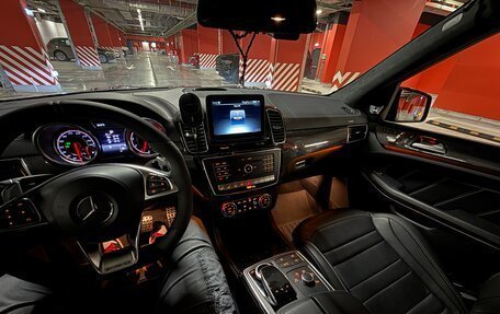 Mercedes-Benz GLS AMG, 2017 год, 5 500 000 рублей, 38 фотография