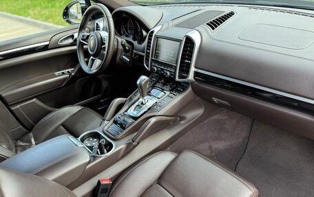 Porsche Cayenne III, 2015 год, 4 990 000 рублей, 8 фотография
