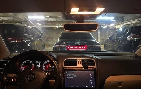 Volkswagen Polo VI (EU Market), 2015 год, 1 260 000 рублей, 9 фотография
