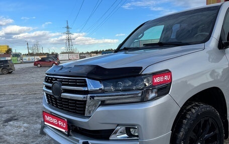 Toyota Land Cruiser 200, 2011 год, 3 650 000 рублей, 2 фотография