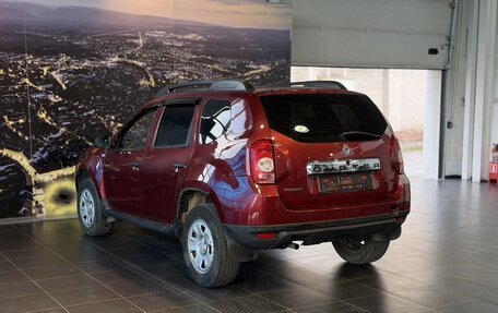 Renault Duster I рестайлинг, 2013 год, 900 000 рублей, 4 фотография
