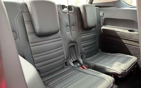 Volkswagen Touran III, 2023 год, 1 558 750 рублей, 21 фотография