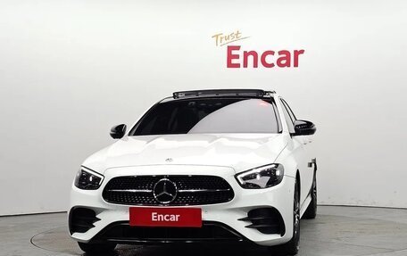 Mercedes-Benz E-Класс, 2023 год, 5 697 000 рублей, 3 фотография