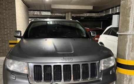 Jeep Grand Cherokee, 2012 год, 1 600 000 рублей, 13 фотография