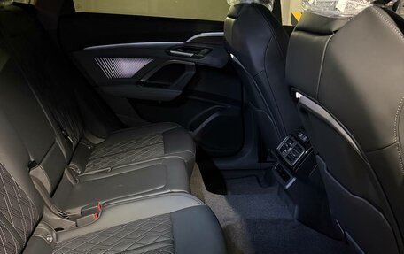 Audi Q5, 2026 год, 6 524 800 рублей, 24 фотография