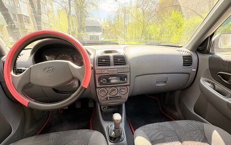 Hyundai Accent II, 2001 год, 195 000 рублей, 11 фотография