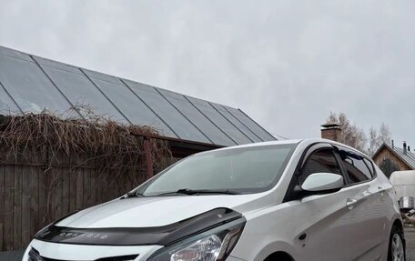 Hyundai Solaris II рестайлинг, 2014 год, 790 000 рублей, 1 фотография