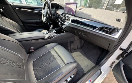 BMW 5 серия, 2020 год, 5 500 000 рублей, 24 фотография