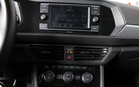 Volkswagen Jetta VII, 2021 год, 1 890 000 рублей, 10 фотография