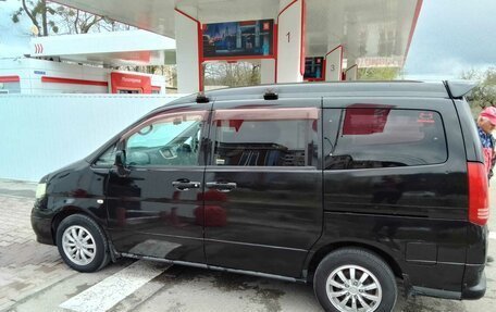 Nissan Serena II, 2001 год, 620 000 рублей, 2 фотография