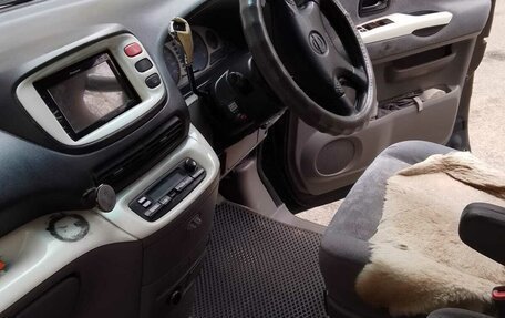 Nissan Serena II, 2001 год, 620 000 рублей, 7 фотография