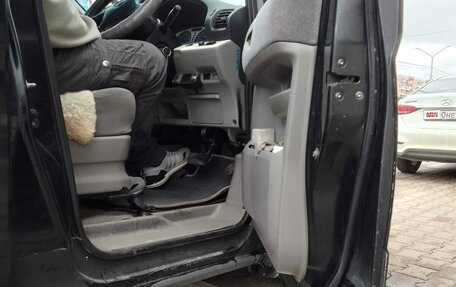 Nissan Serena II, 2001 год, 620 000 рублей, 9 фотография